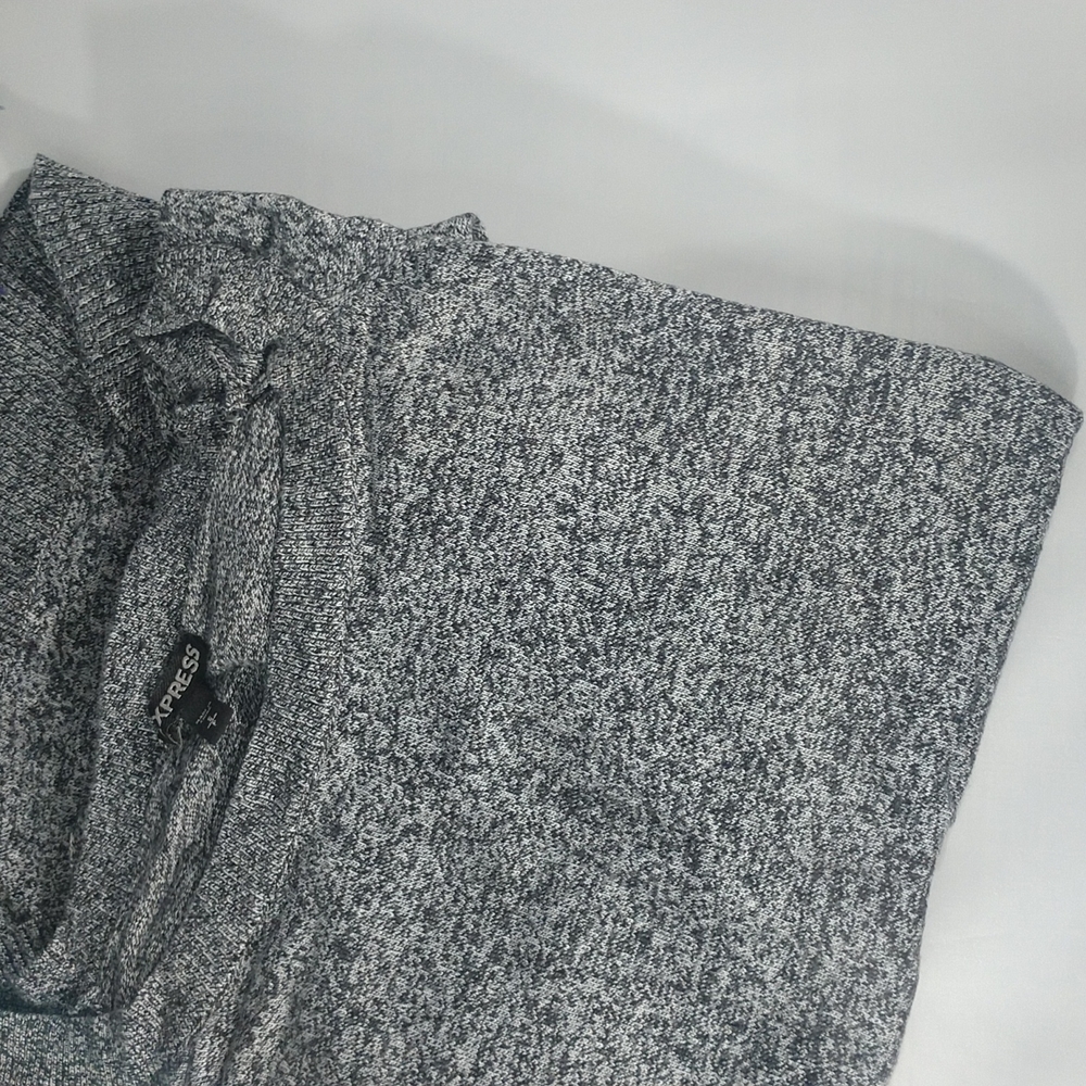 Express Sweater Top - Picture 3 of 7